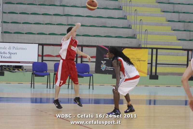 110922 basket 137_tn.jpg